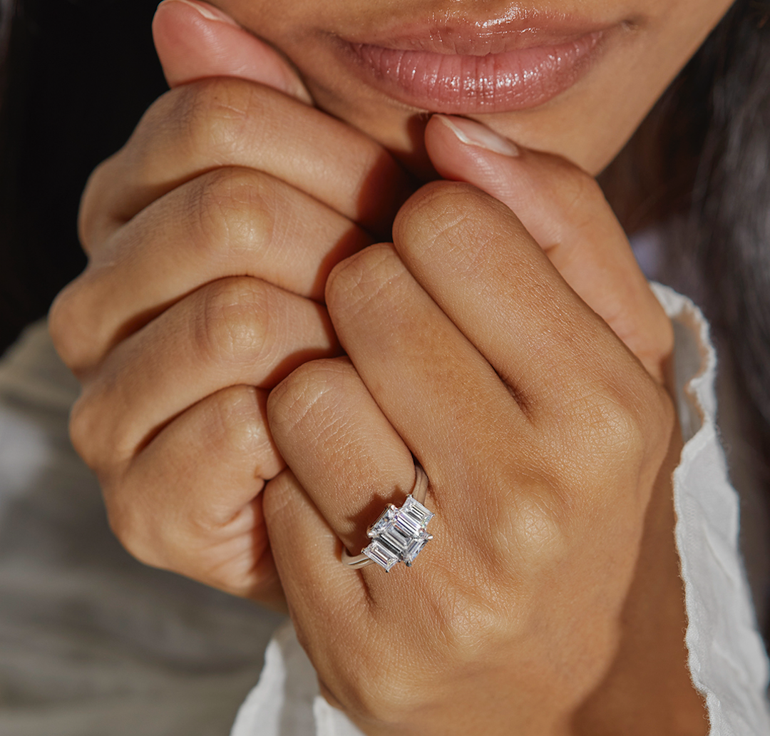 Can You Design an Engagement Ring Online?