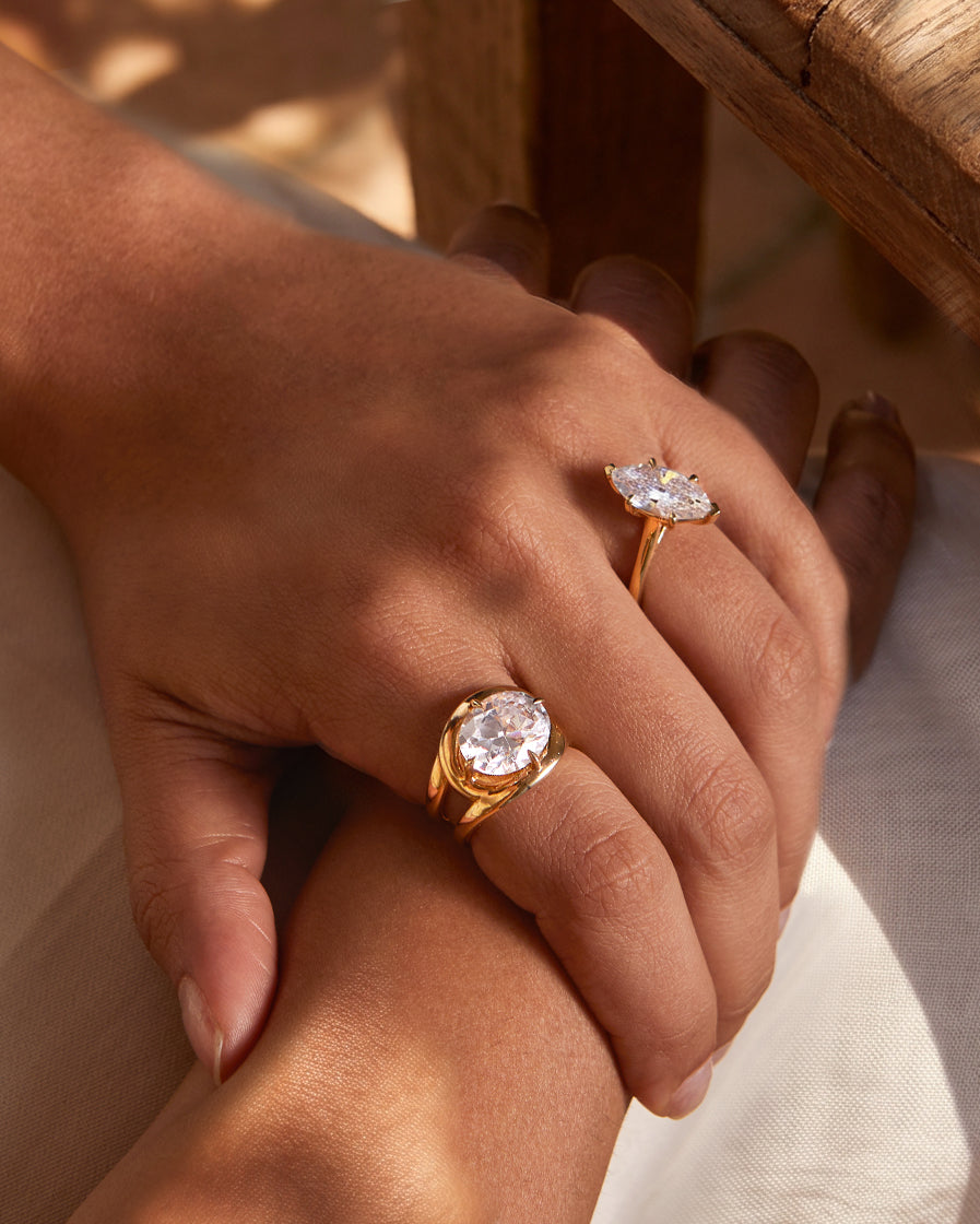 Bespoke vs Custom Engagement Rings: What's the Difference?