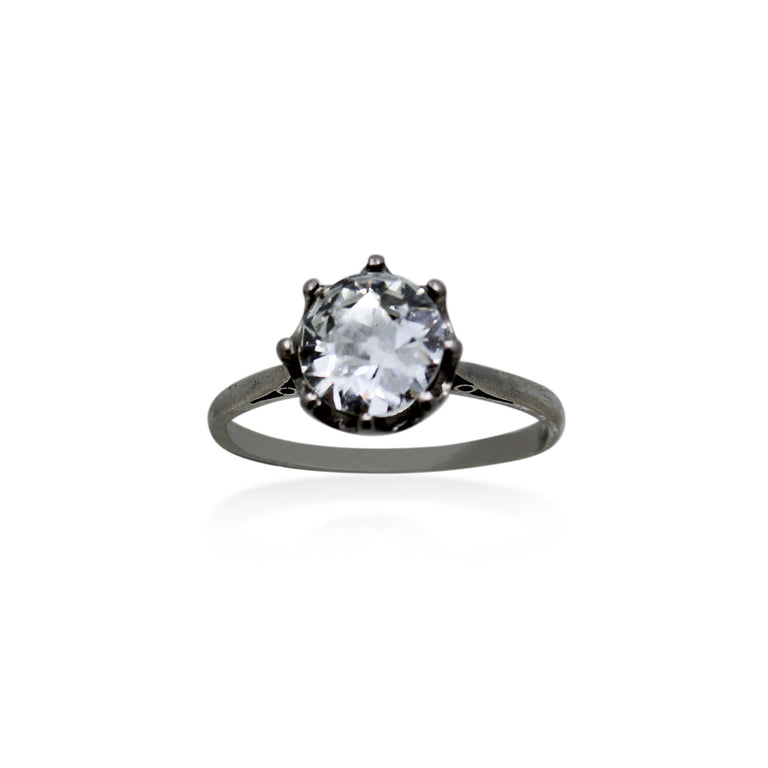 Vintage Round Cut Diamond Solitaire Ring