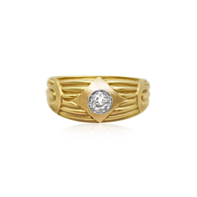 Vintage Diamond Single-Stone Gypsy Ring in 18K Yellow Gold