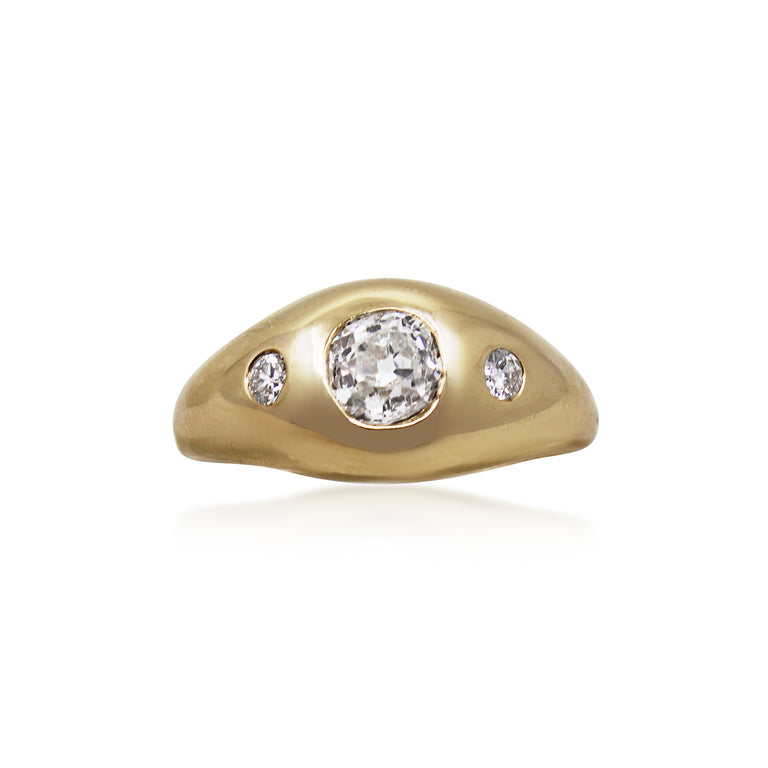 Vintage Diamond Three-stone Gypsy Ring