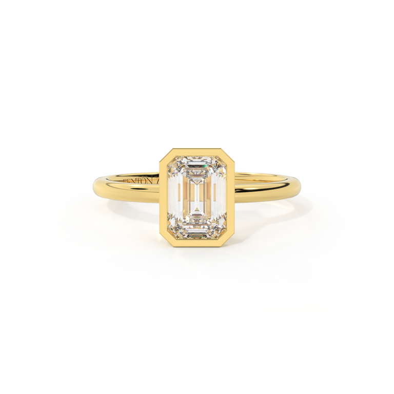 Naturally Mined Diamond Bezel 18K Yellow Gold Ring (GIA 1549460614)