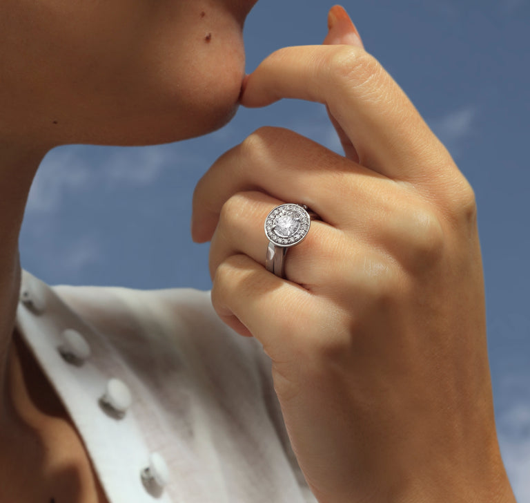 Treasure Box Lab Grown Deco Round Cut Diamond Platinum 1ct