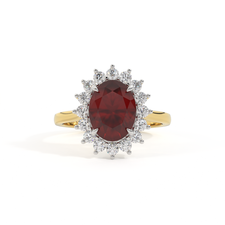 Star Oval Garnet 18K Yellow Gold Ring