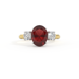 Trilogy Oval Garnet 18K Yellow Gold Ring