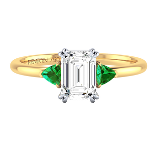 Solar Diamond Trilogy Emerald Cut Diamond and Emerald 18k Yellow Gold Ring